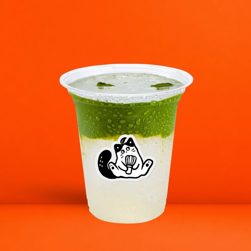 Coco Cloud Nine: matcha over coconut water